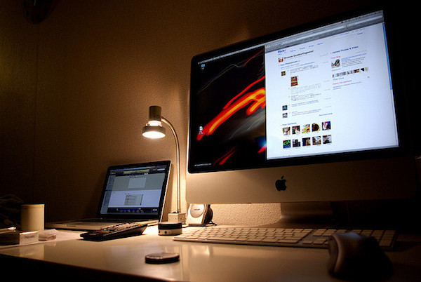 Foto che mostra un iMac